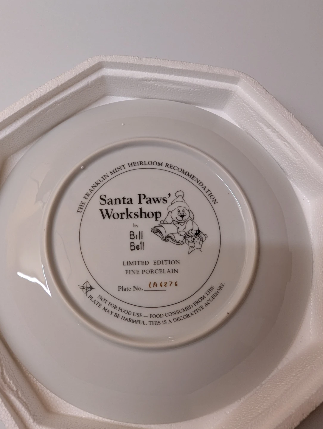 Franklin Mint Santa Paws' Workshop Collector Plate - photo 2