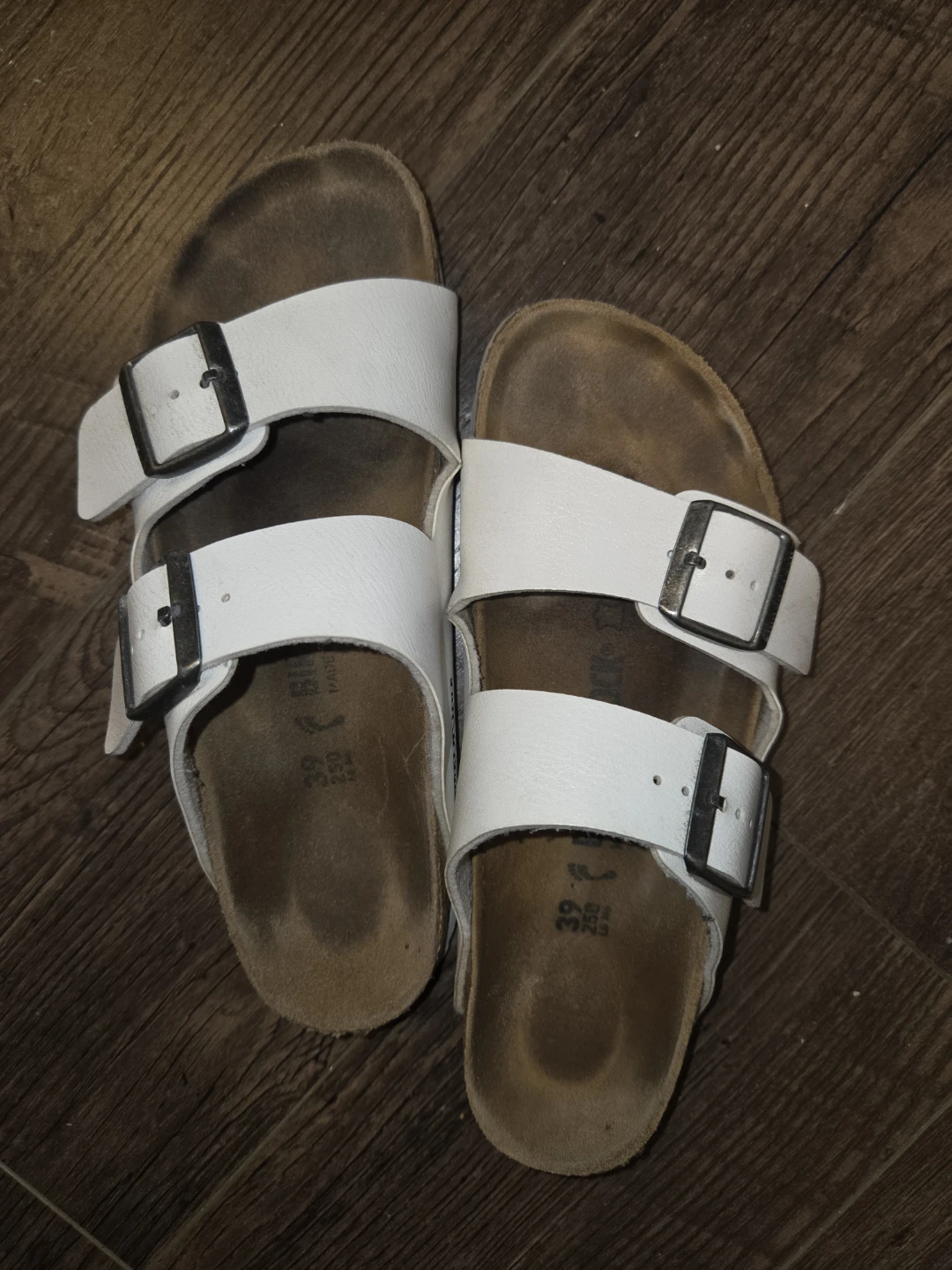 Birkenstock White Sandals Size 39