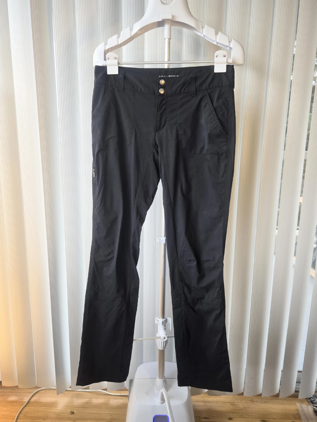 Columbia Omni-Shield Hiking Pants Black - Size 6