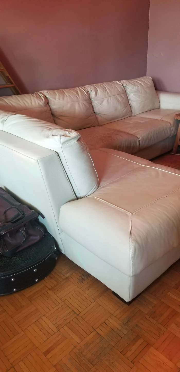 Cream Leather Sectional Sofa - photo 3