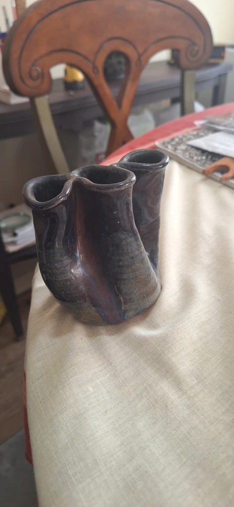 Handcrafted Ceramic Vase - photo 2