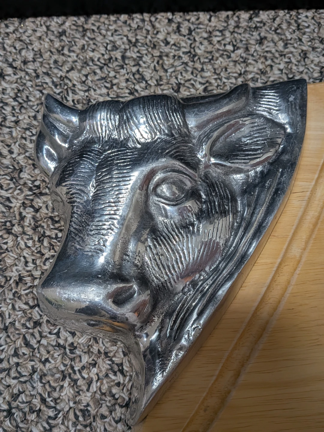 Vintage Winsome Wood bull-shaped serving and cutting board - photo 2
