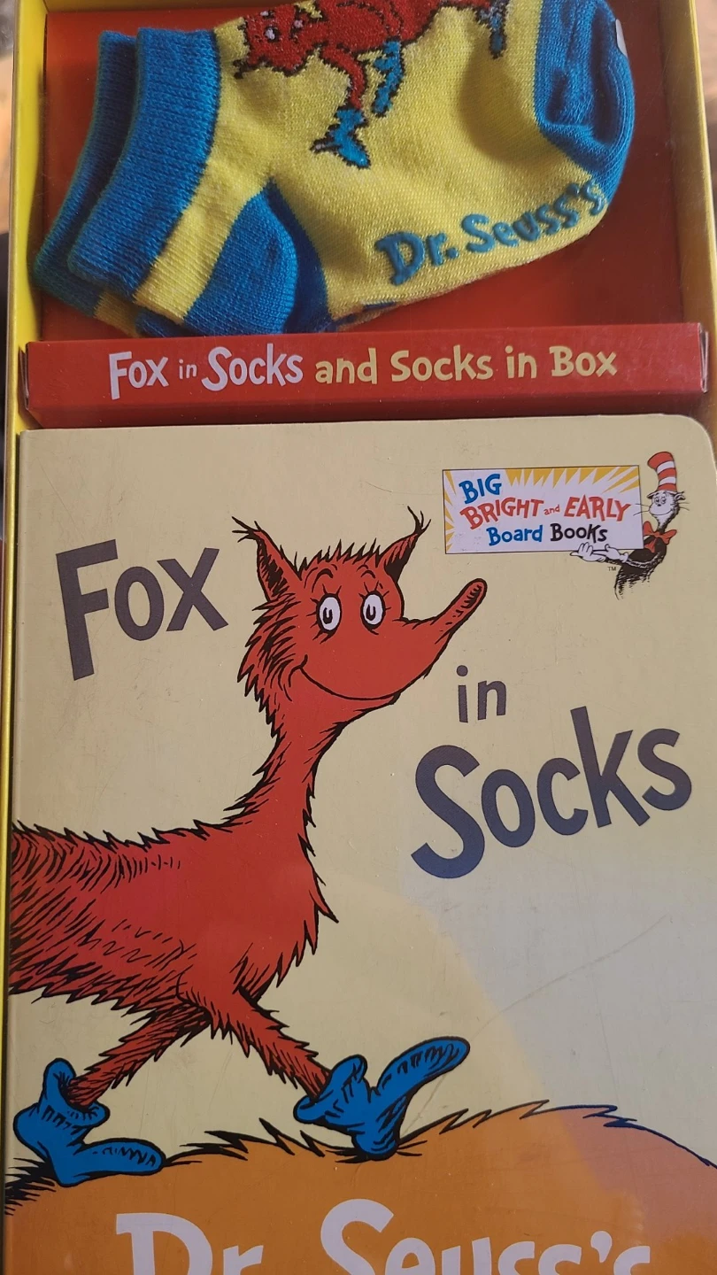 Bnib fox in socks with socks