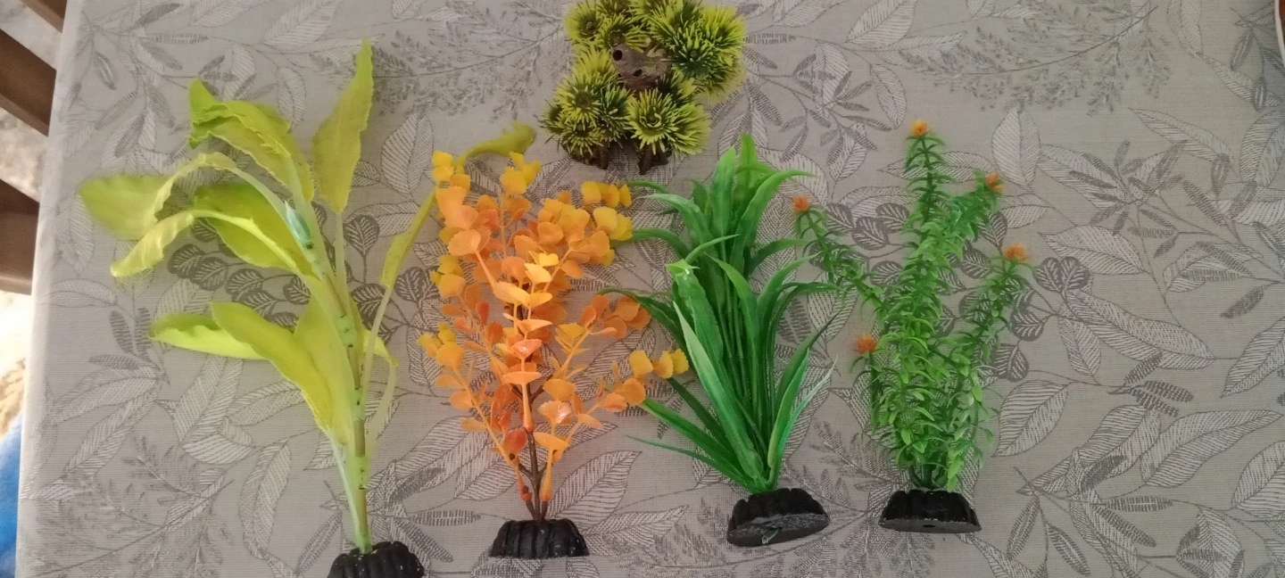 Set of 5 Artificial Aquarium Plants