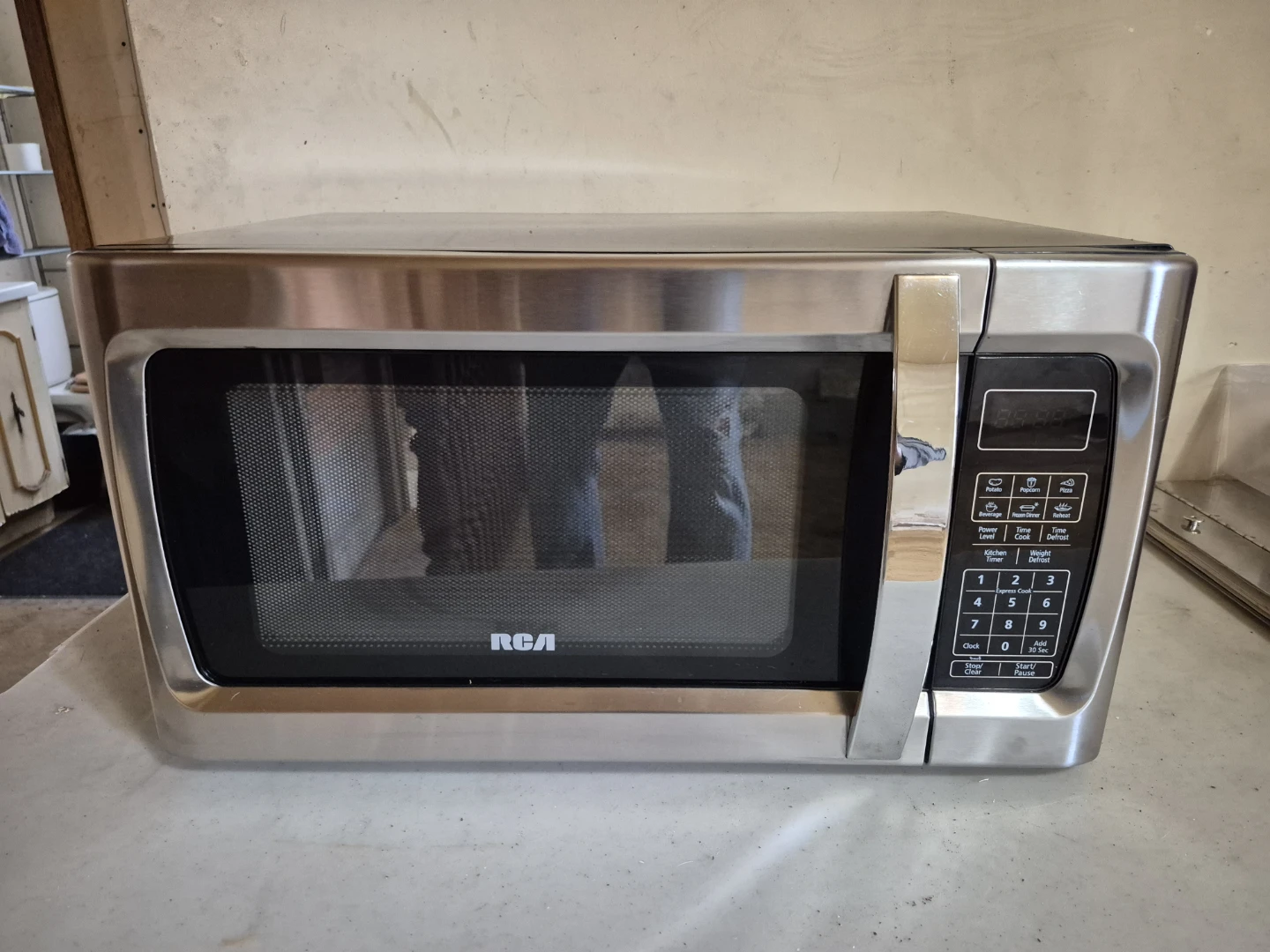 RCA microwave model RMW1178