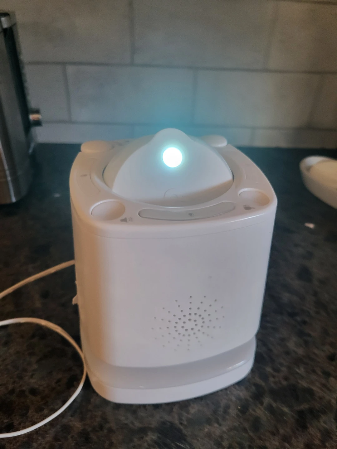Munchkin Sound Machine and Projector - photo 4