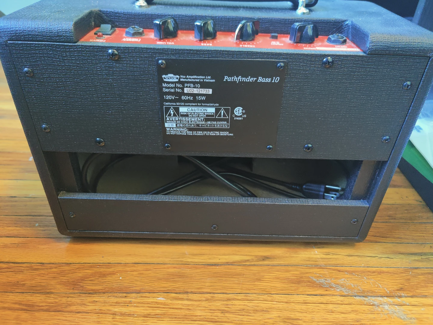 VOX V9106 Pathfinder Guitar Combo Amplifier, 10-Watt - photo 3