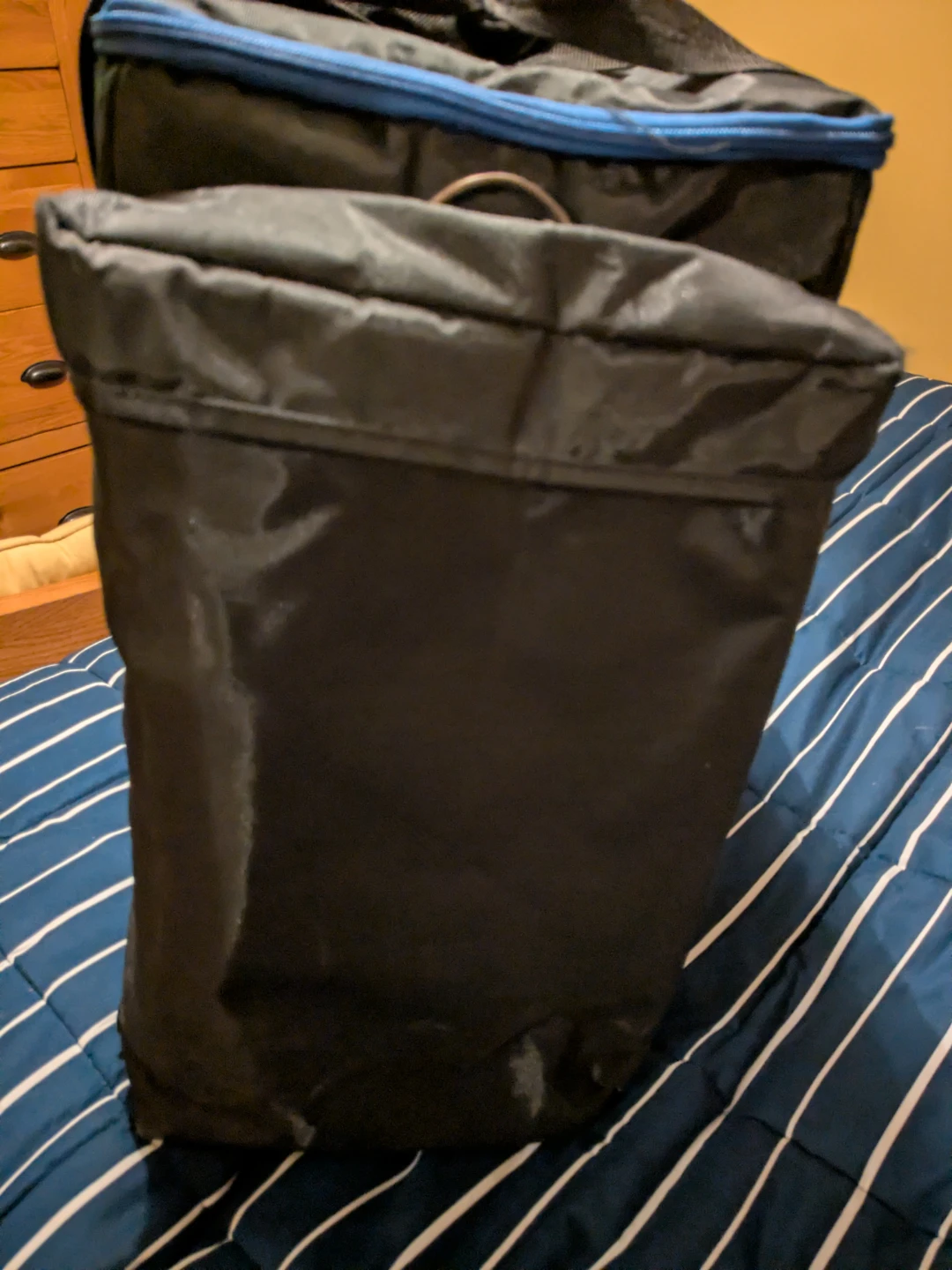 Black Travel Tote Duffel Carry-On Bag 18 x 12 x 12 - photo 3