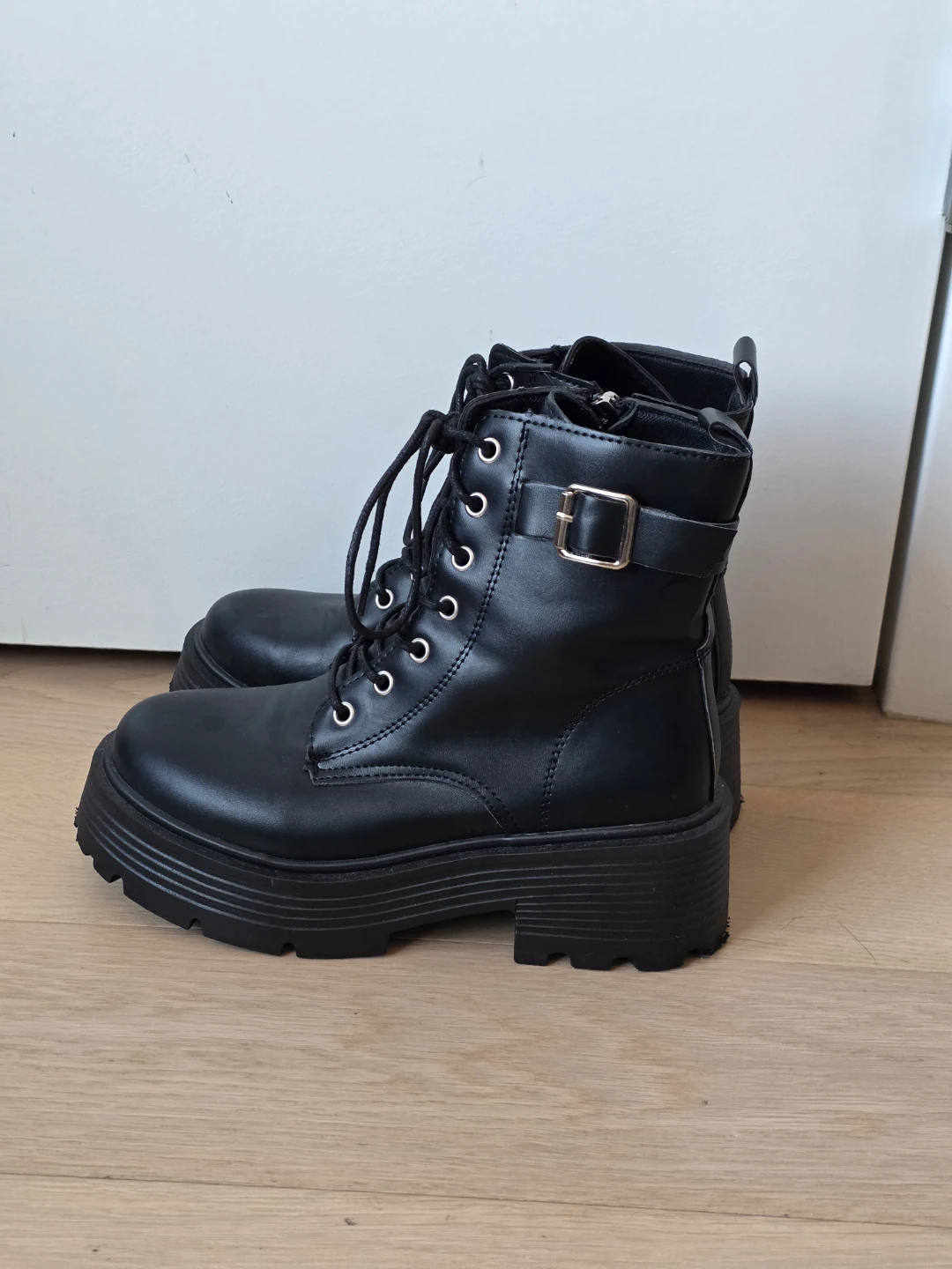 Black Platform Combat Boots - photo 3
