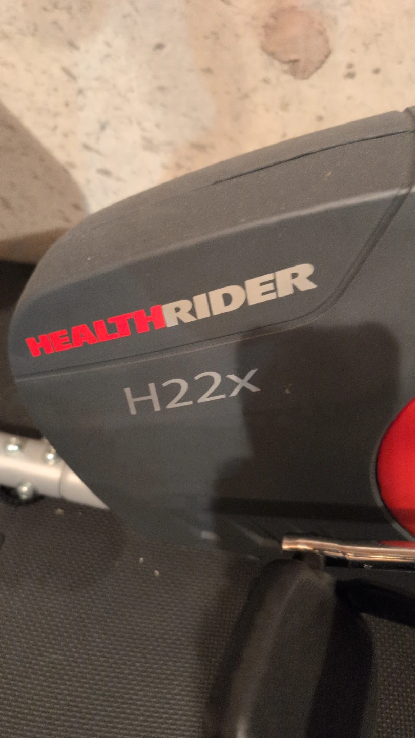 HealthRider H22x Exercise Bike - photo 2