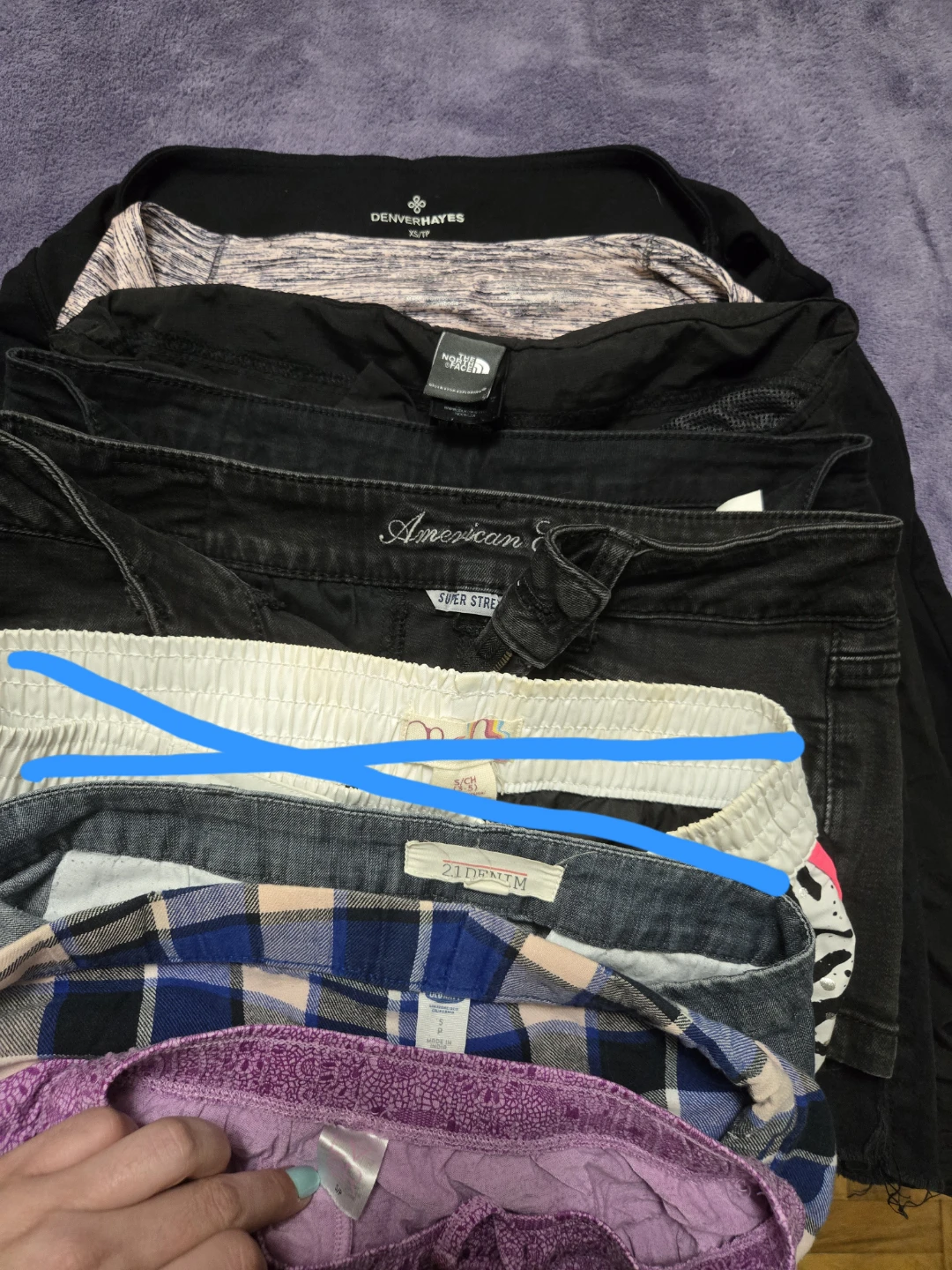 Shorts size small - photo 2