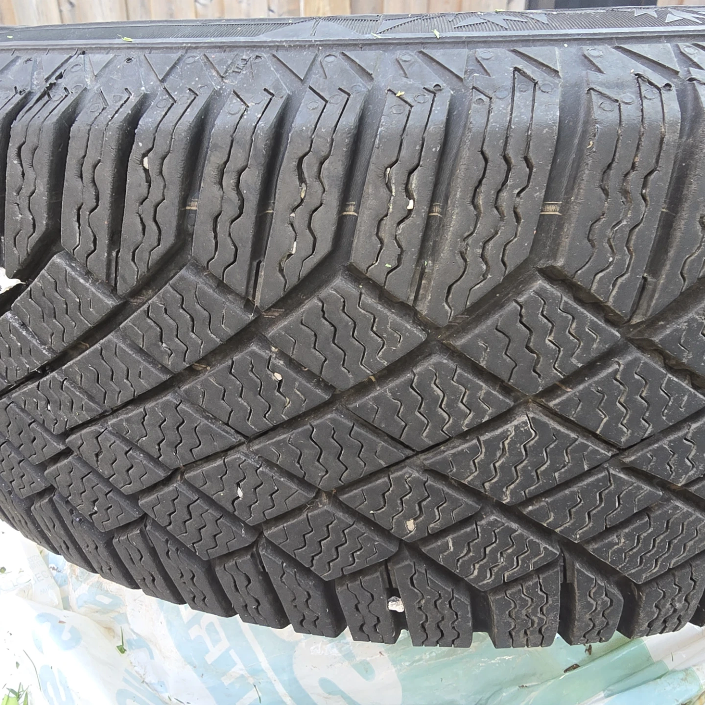 4 Continental VikingContact 7 Winter Tires with Steel Rims - photo 2