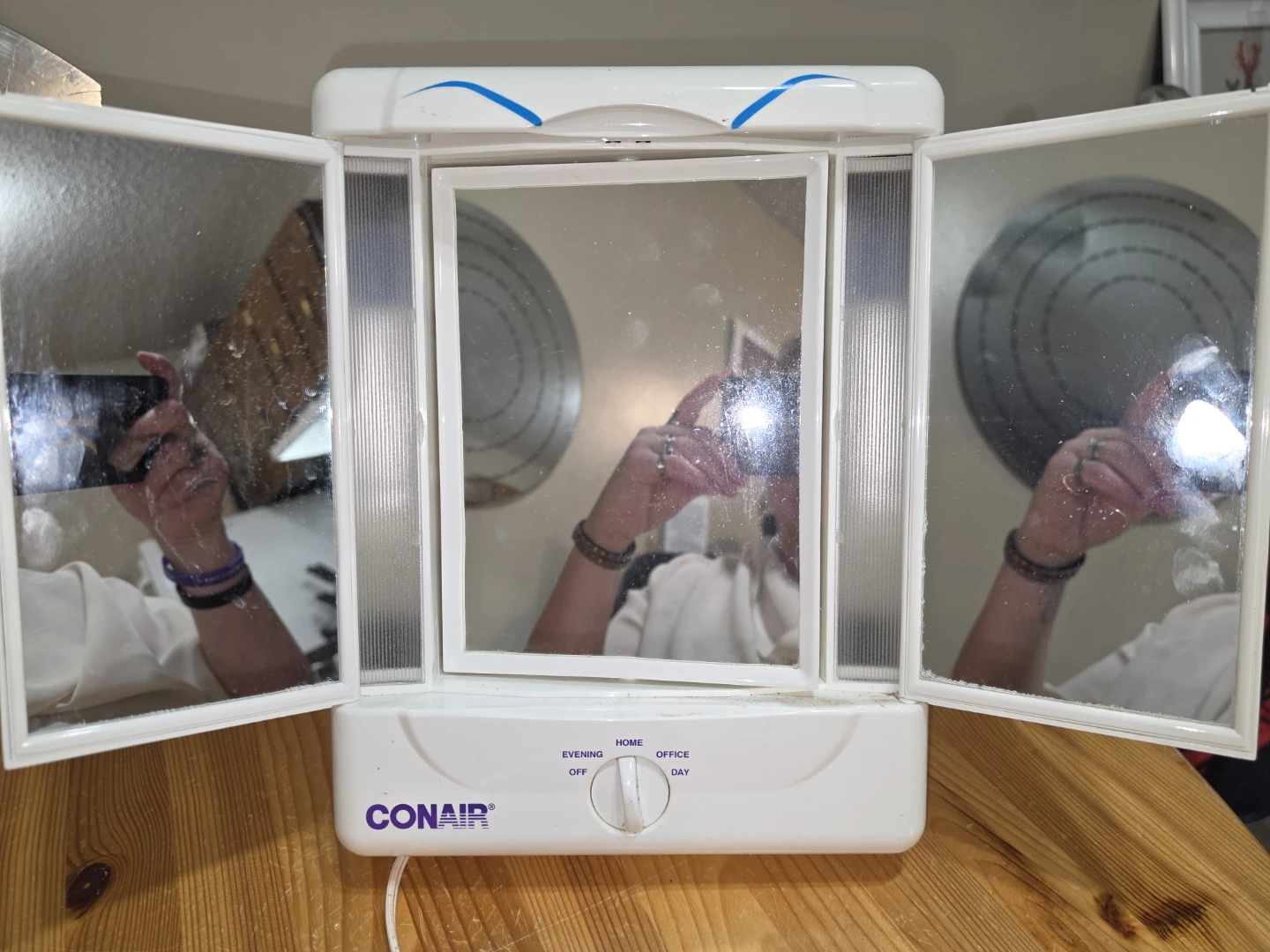 Conair Tri-Fold Lighted Makeup Mirror