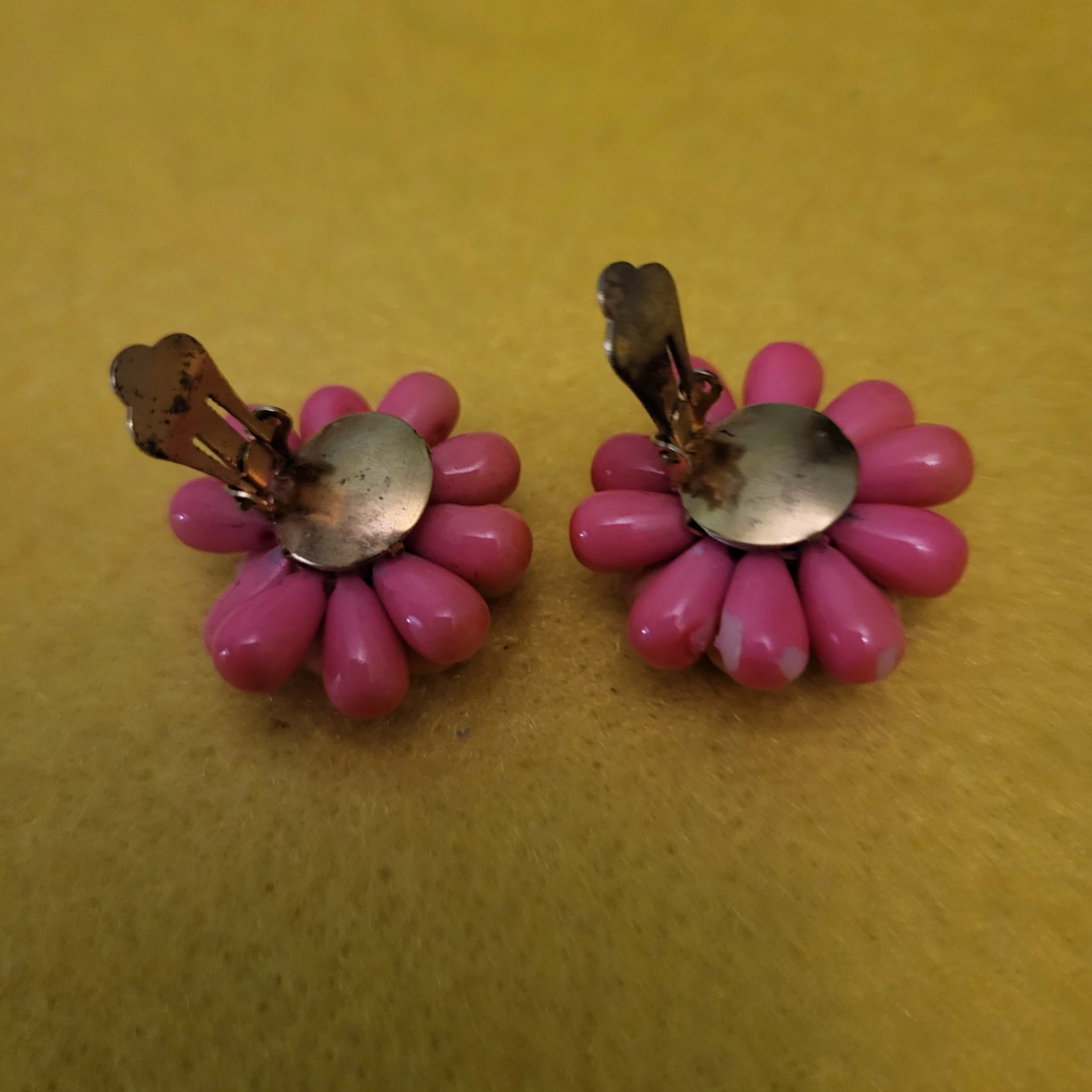 Vintage Pink Flower Clip-on Earrings