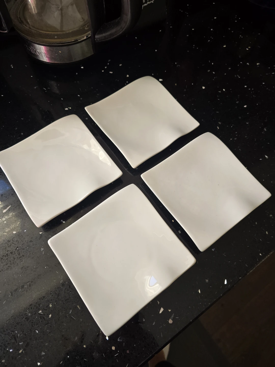 Bowring Wavy Mini Plates x4 - 5x5inches