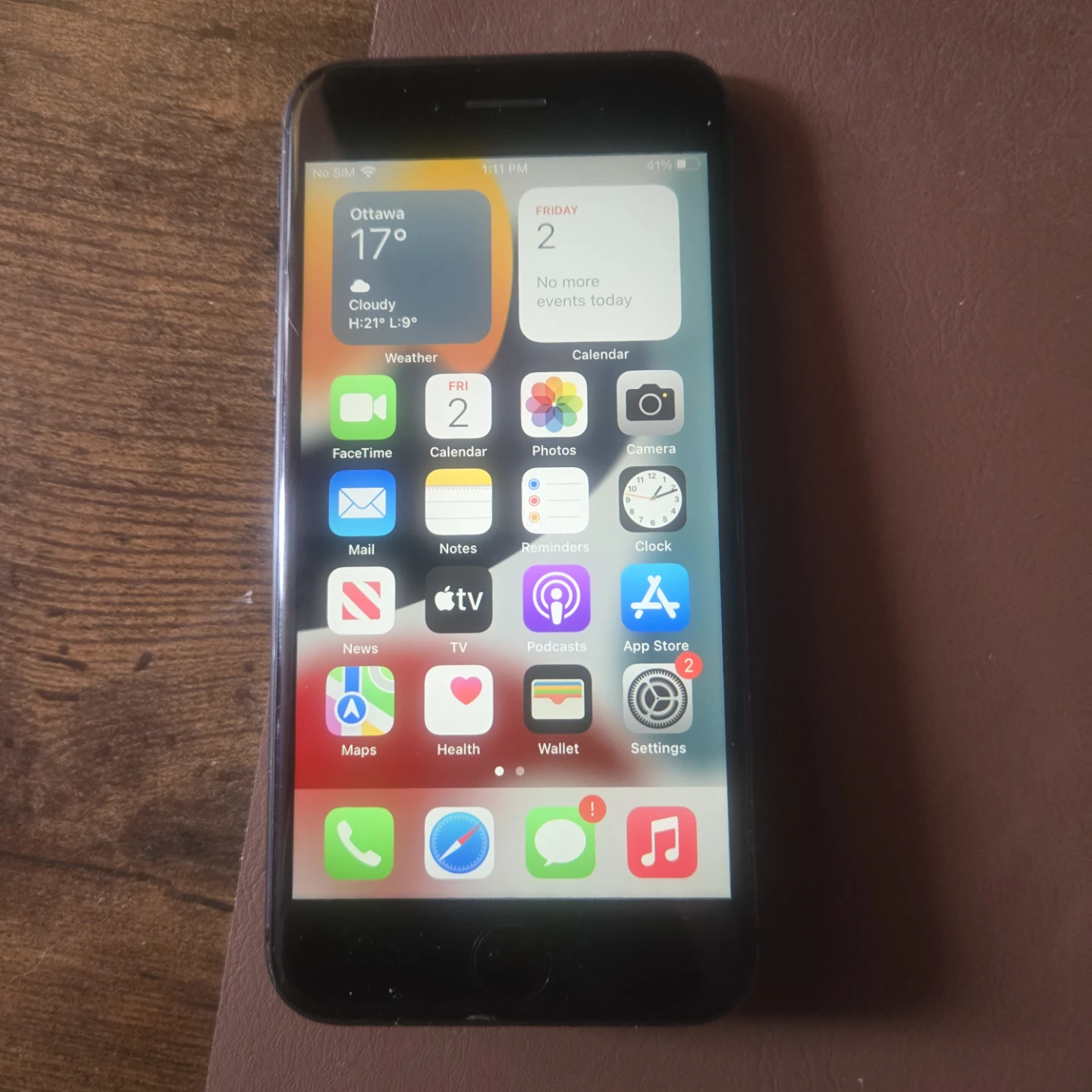Iphone 8.its 97% battery