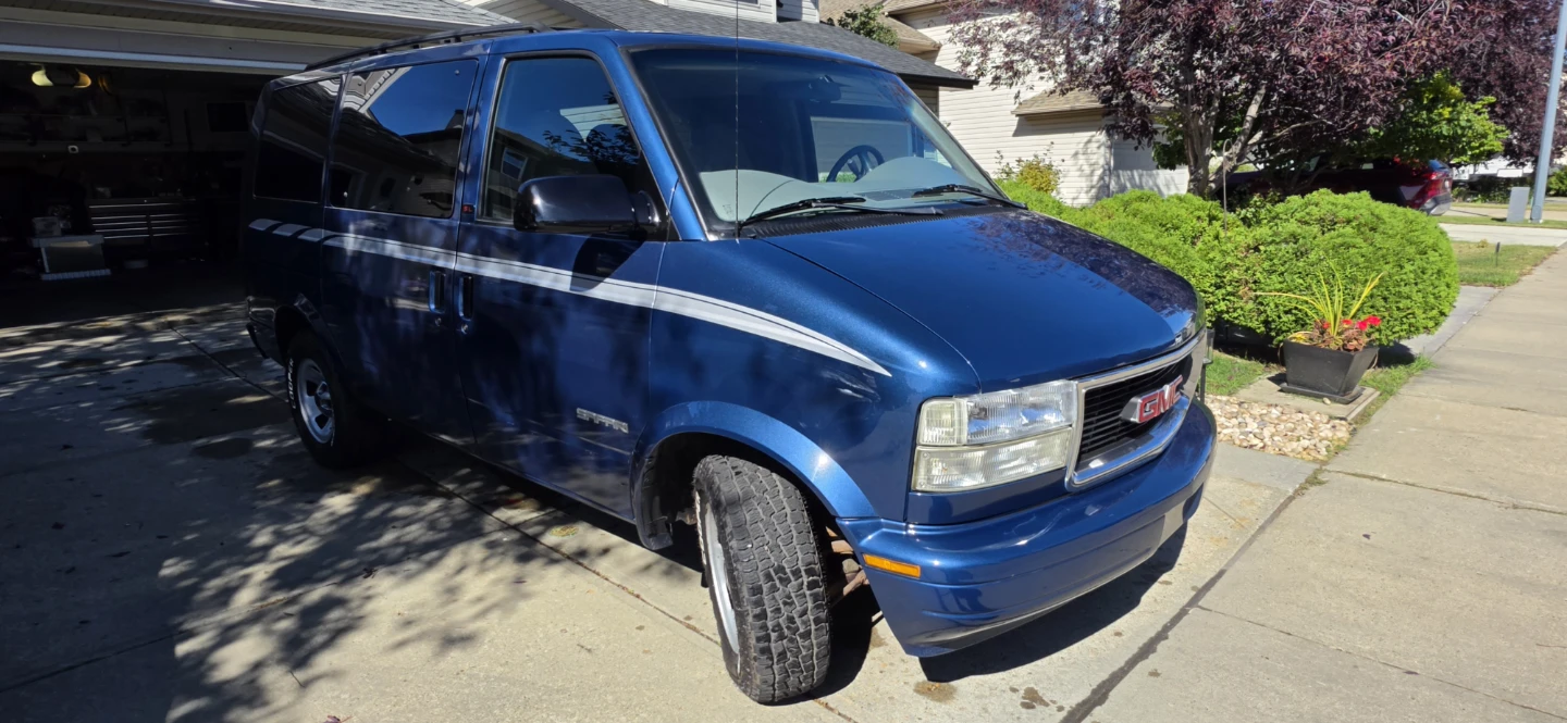 2002 gmc safari