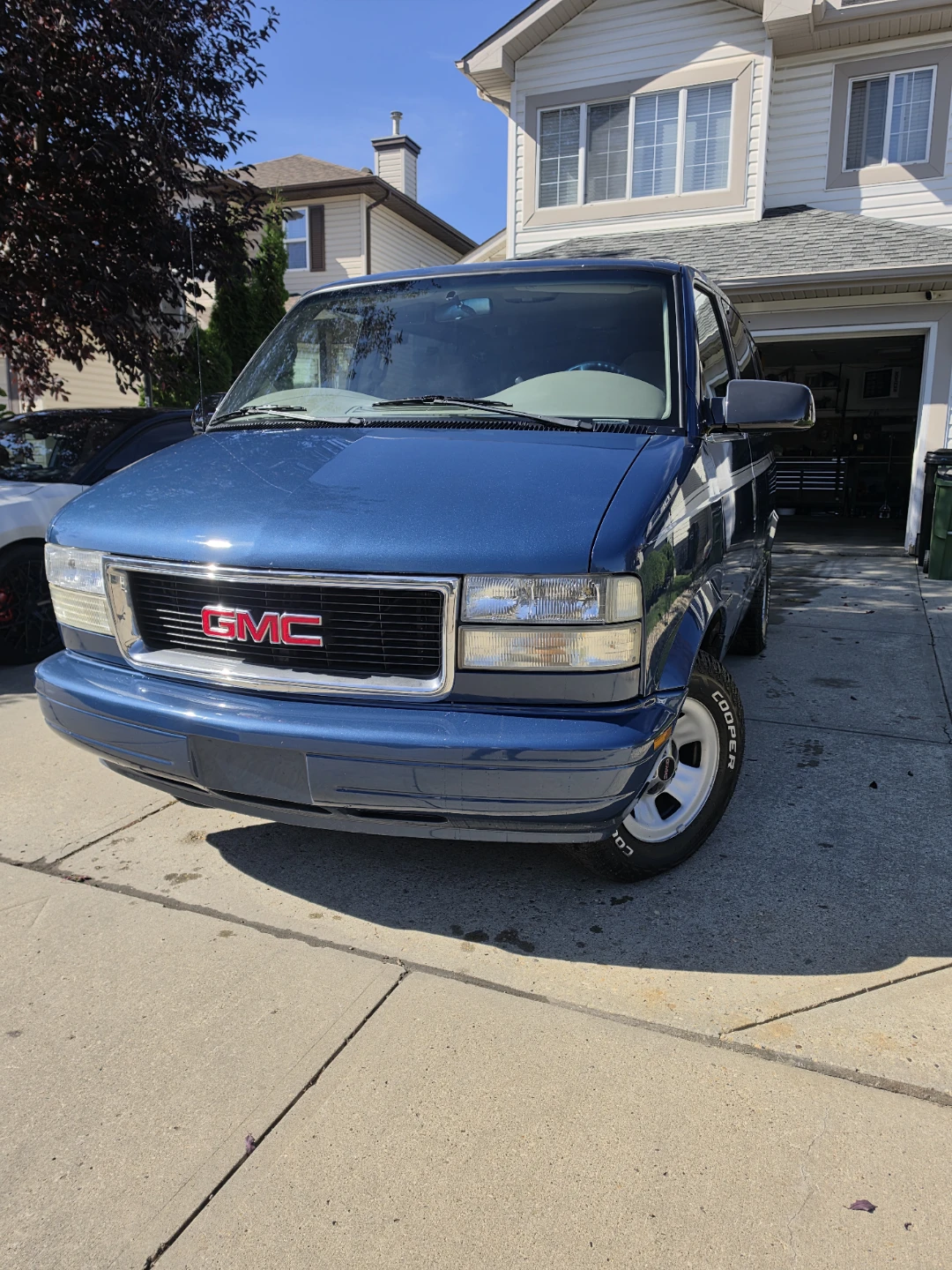 2002 gmc safari - photo 3