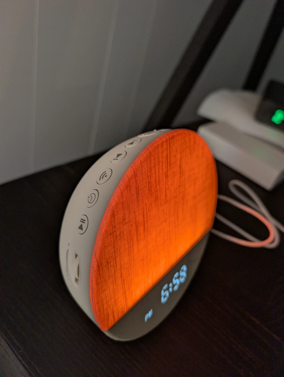 Dreamegg Sunrise 1– Alarm Clock Sound Machine Ambient Night - photo 2