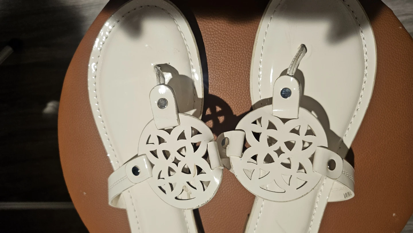 DV Dolce Vita white sandals - photo 4