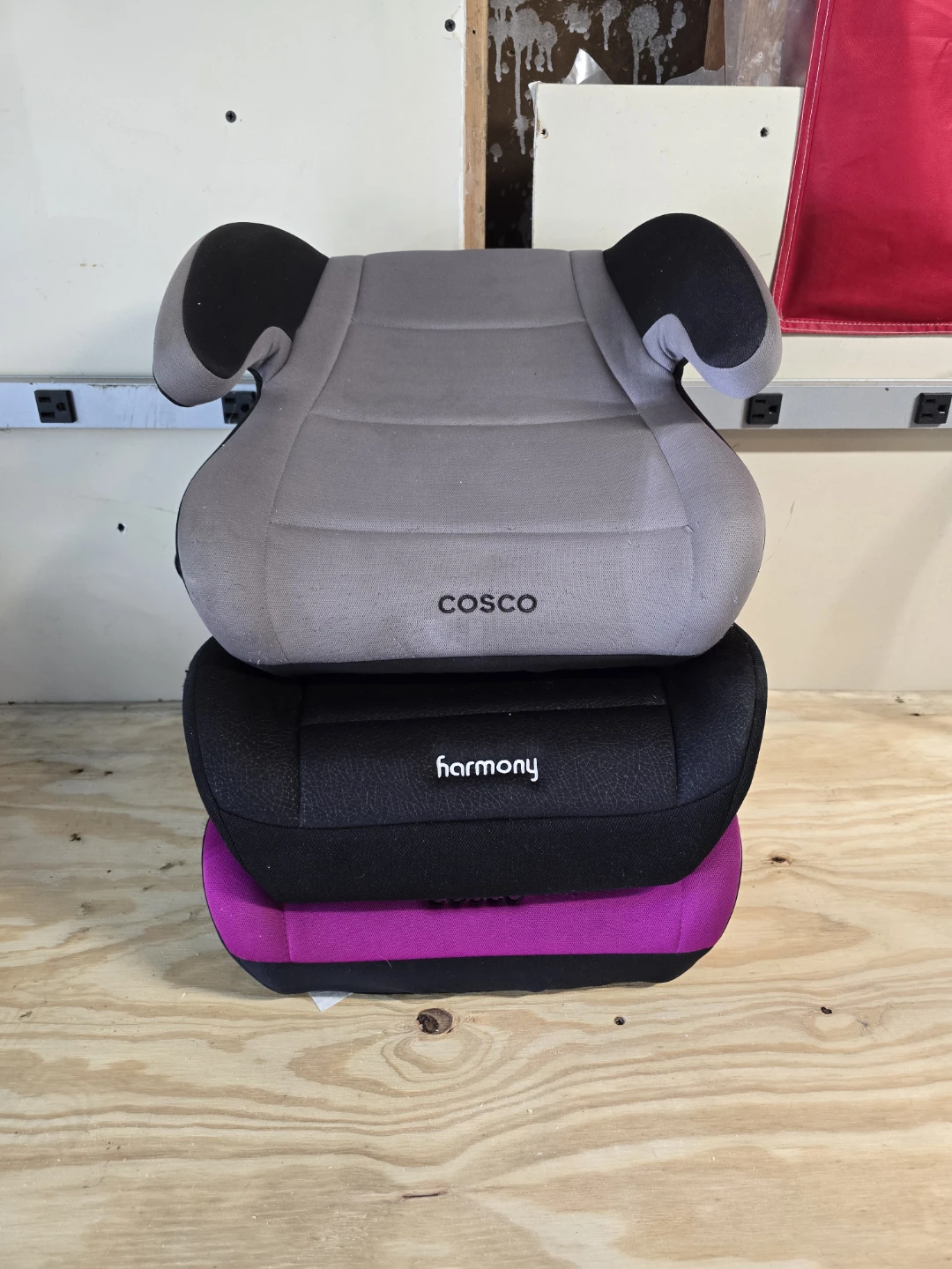 Cosco and Harmony booster seats - photo 2