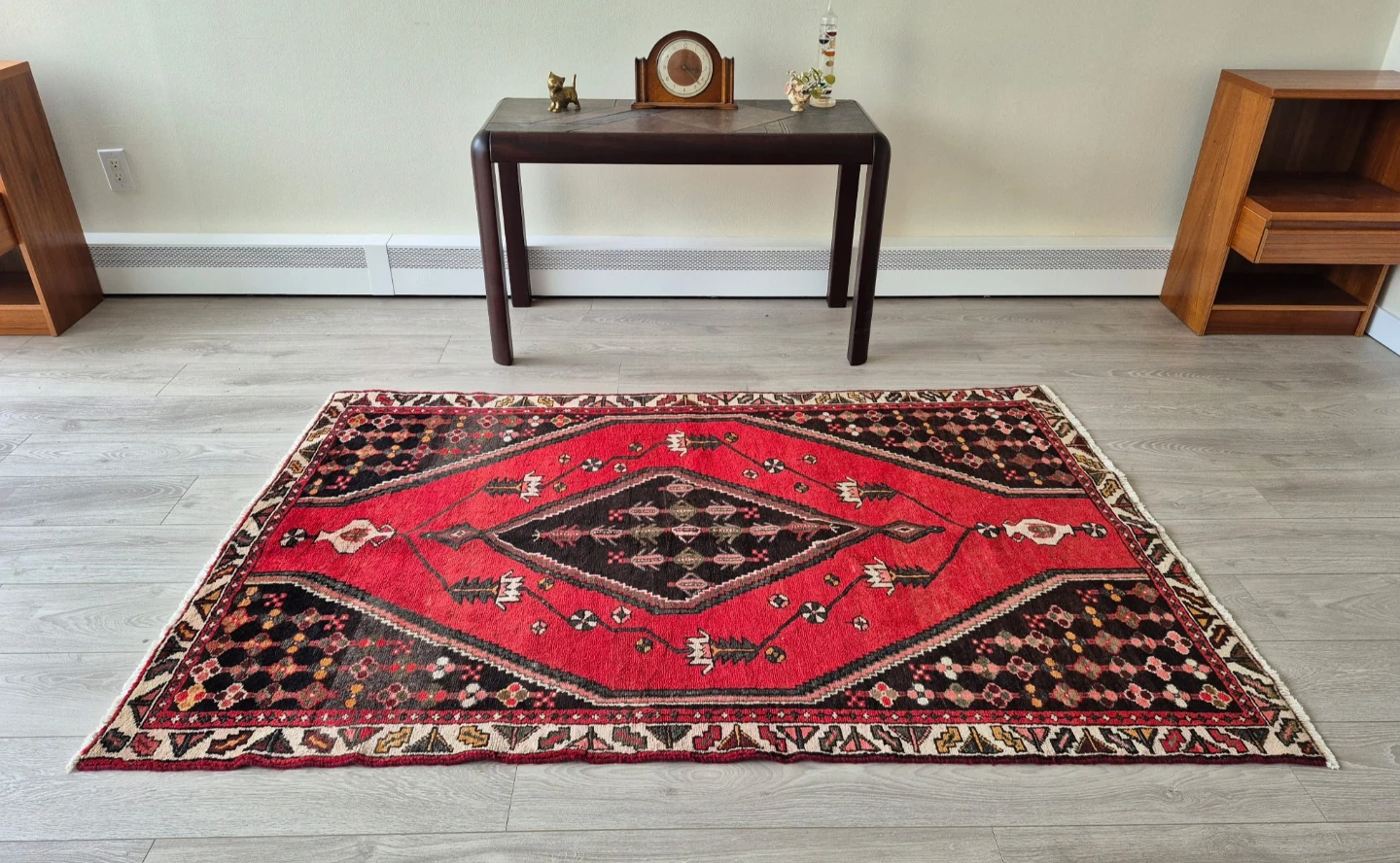 Vintage Persian "Saveh" Tribal Design Handmade Wool Rug - photo 2