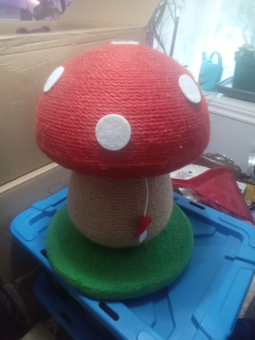 Mushroom Shape Cat Scratching Post