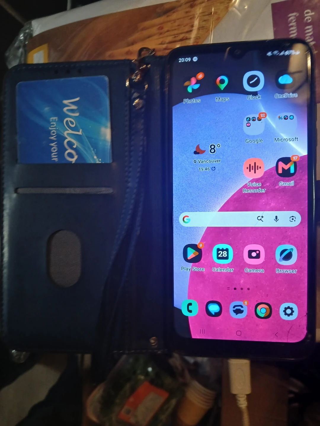 Samsung Galaxy Smartphone in Wallet Case