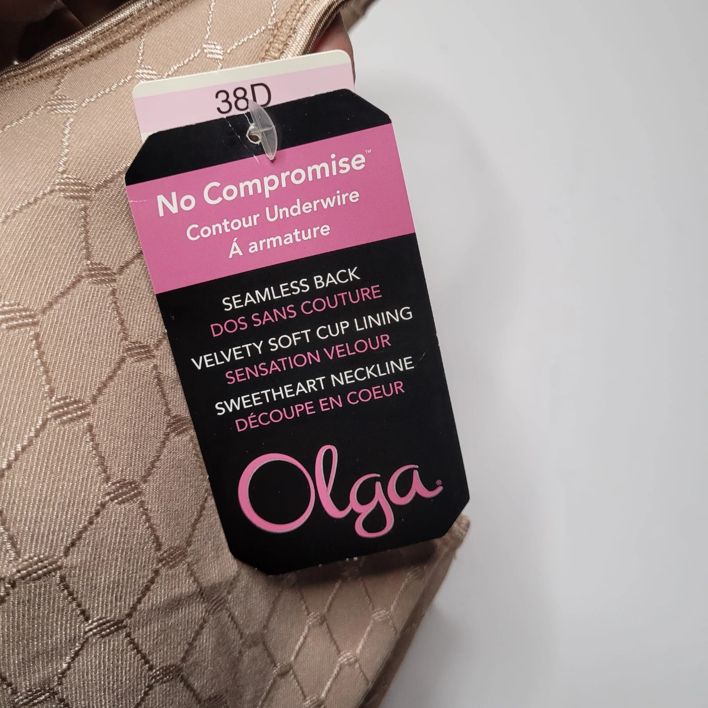 Olga No Compromise Contour Underwire Bra 38D - photo 5