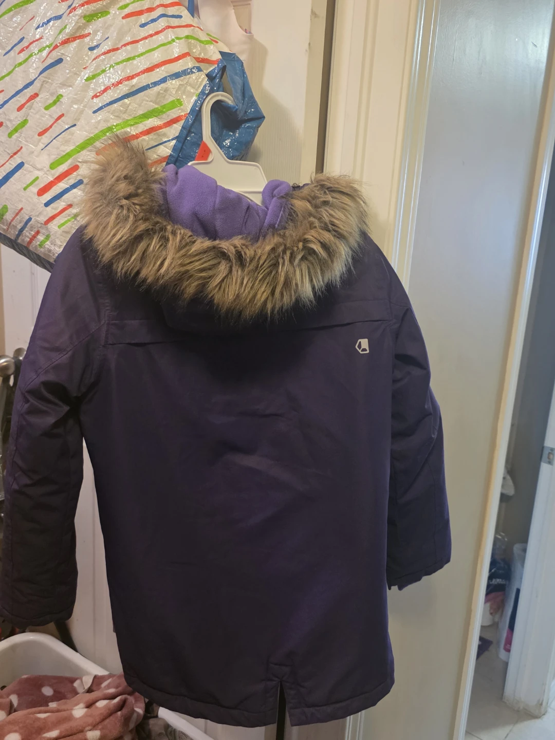 Girls  Liquid brand winter coats - photo 2