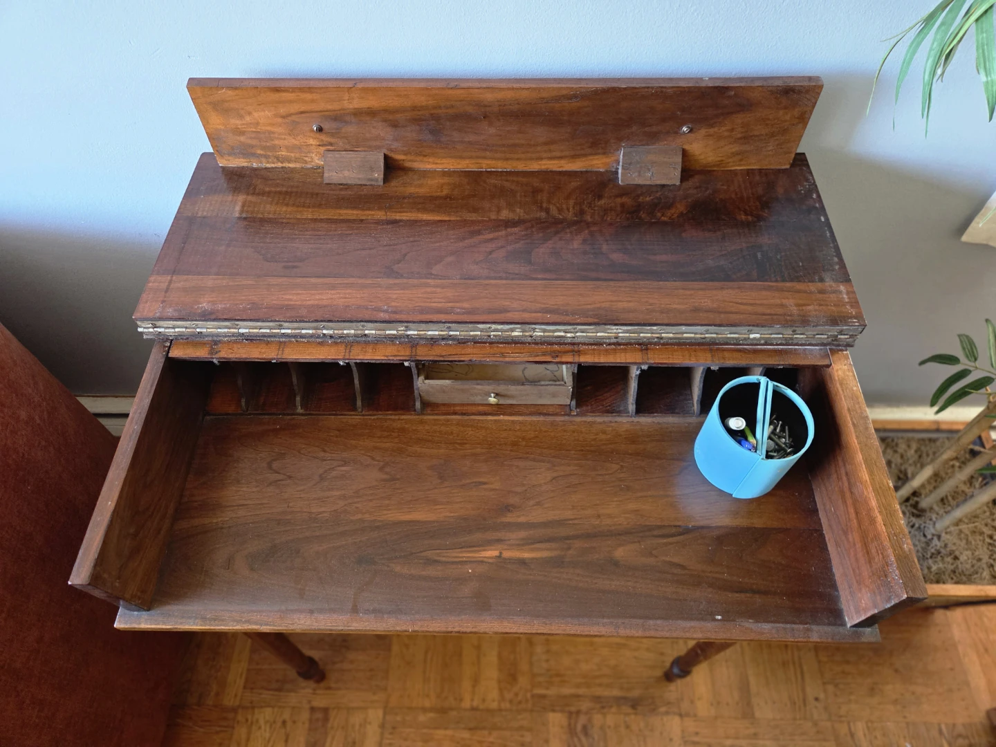 Antique Solid Walnut Piano Hinge Lift-top Desk - photo 3
