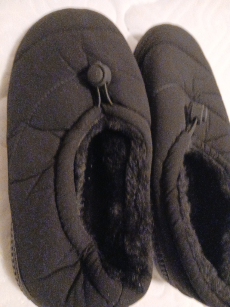 Black Quilted Warm Slippers - photo 2