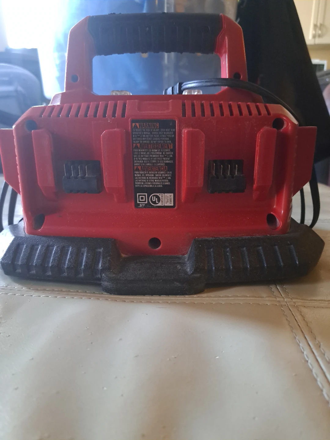 Milwaukee M18 Six-Pack Charger - photo 4