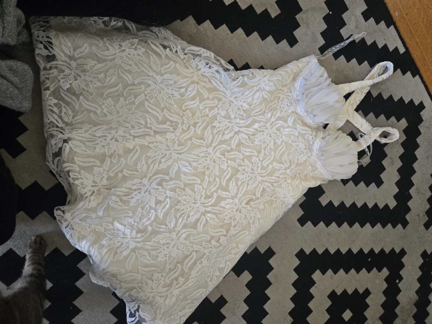 Masquerade Los Angeles White Lace Dress - photo 3