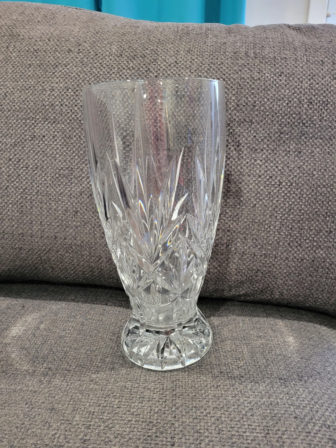 Heavy Vase (1ft tall)