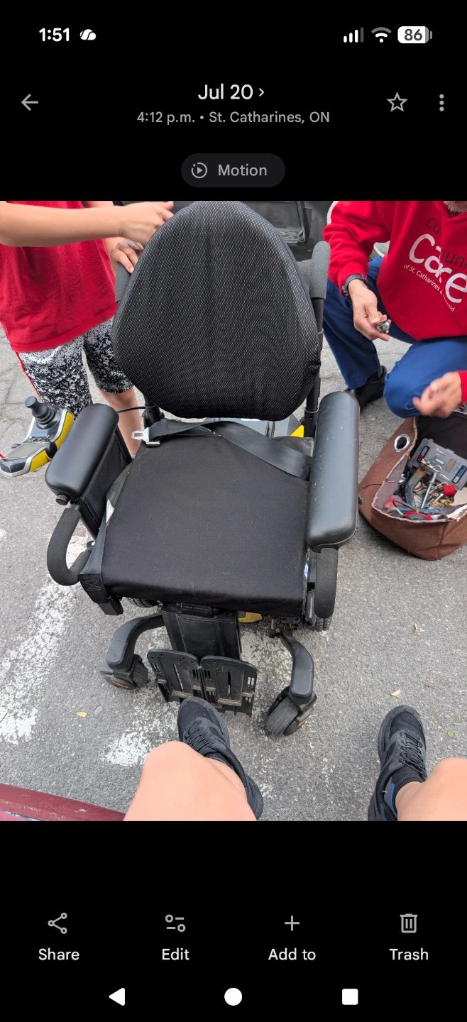 Motorized wheelchair