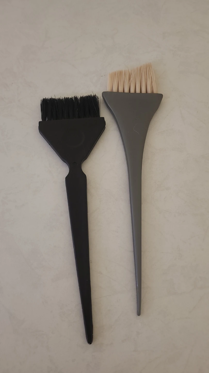 New Hair Dye Brushes