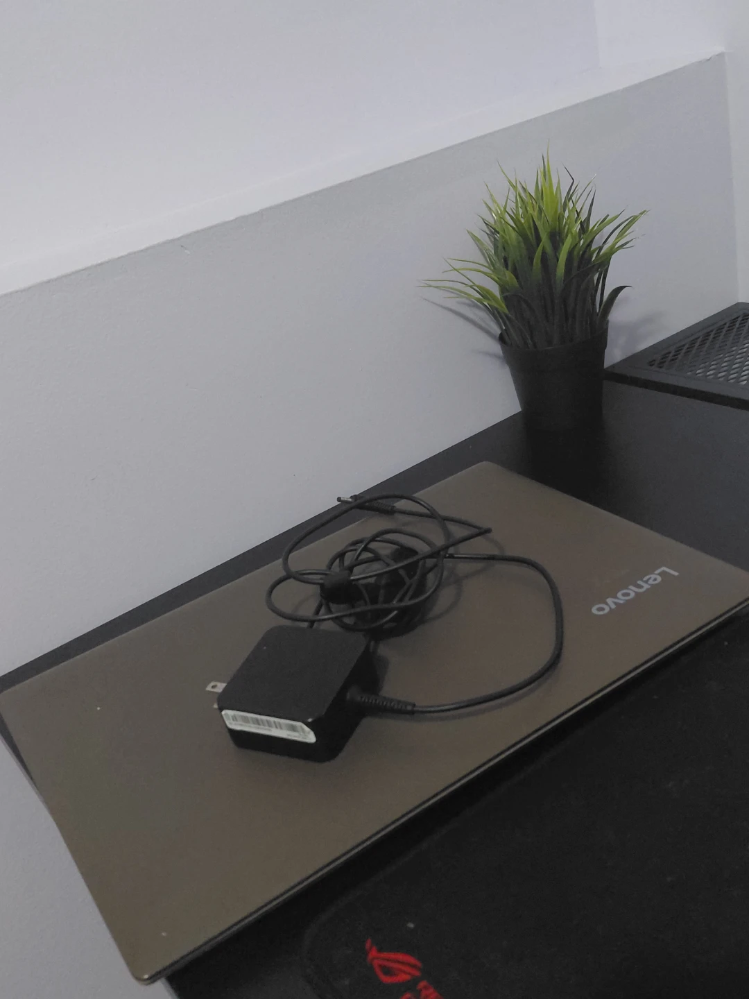 Lenovo Laptop with Charging Cable - photo 2