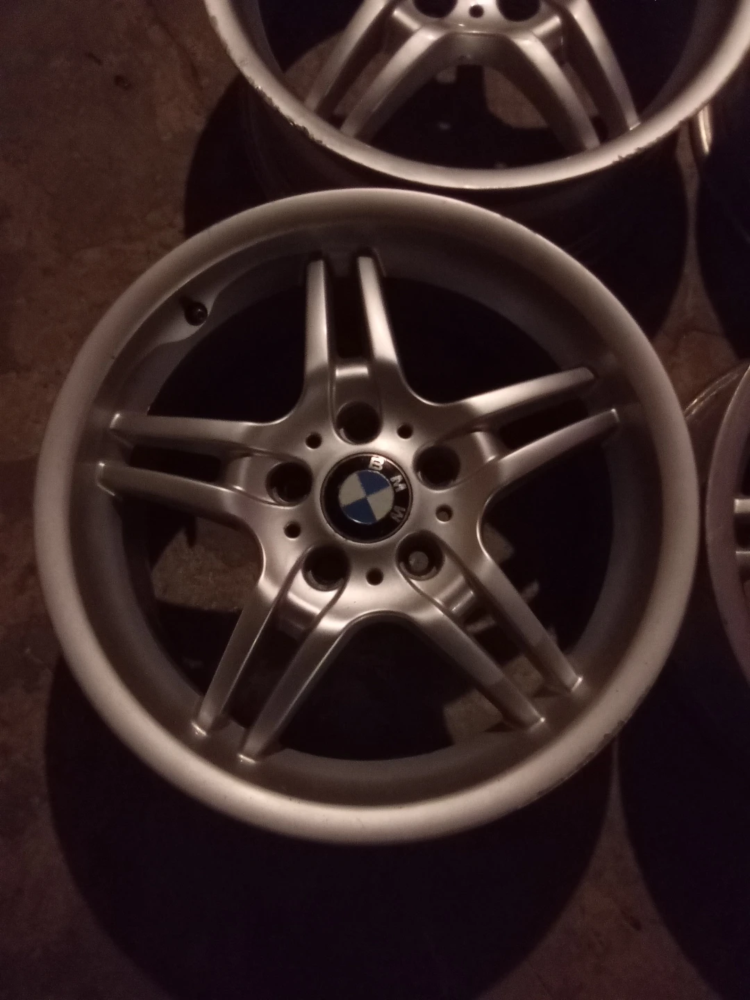 Set of 4 BMW Alloy Wheels - photo 5