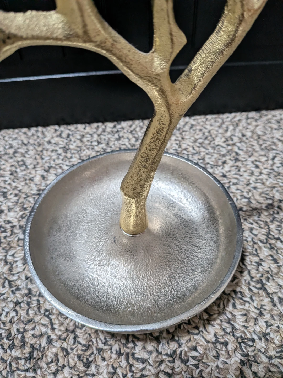 Metal Jewelry Holder - photo 4