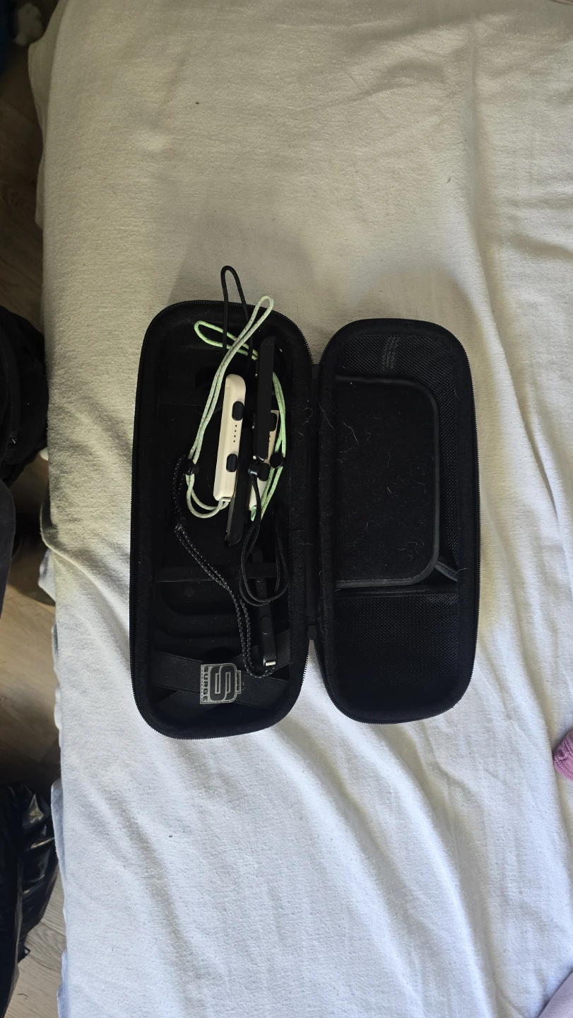 Surge Nintendo Switch Carrying Case - photo 2