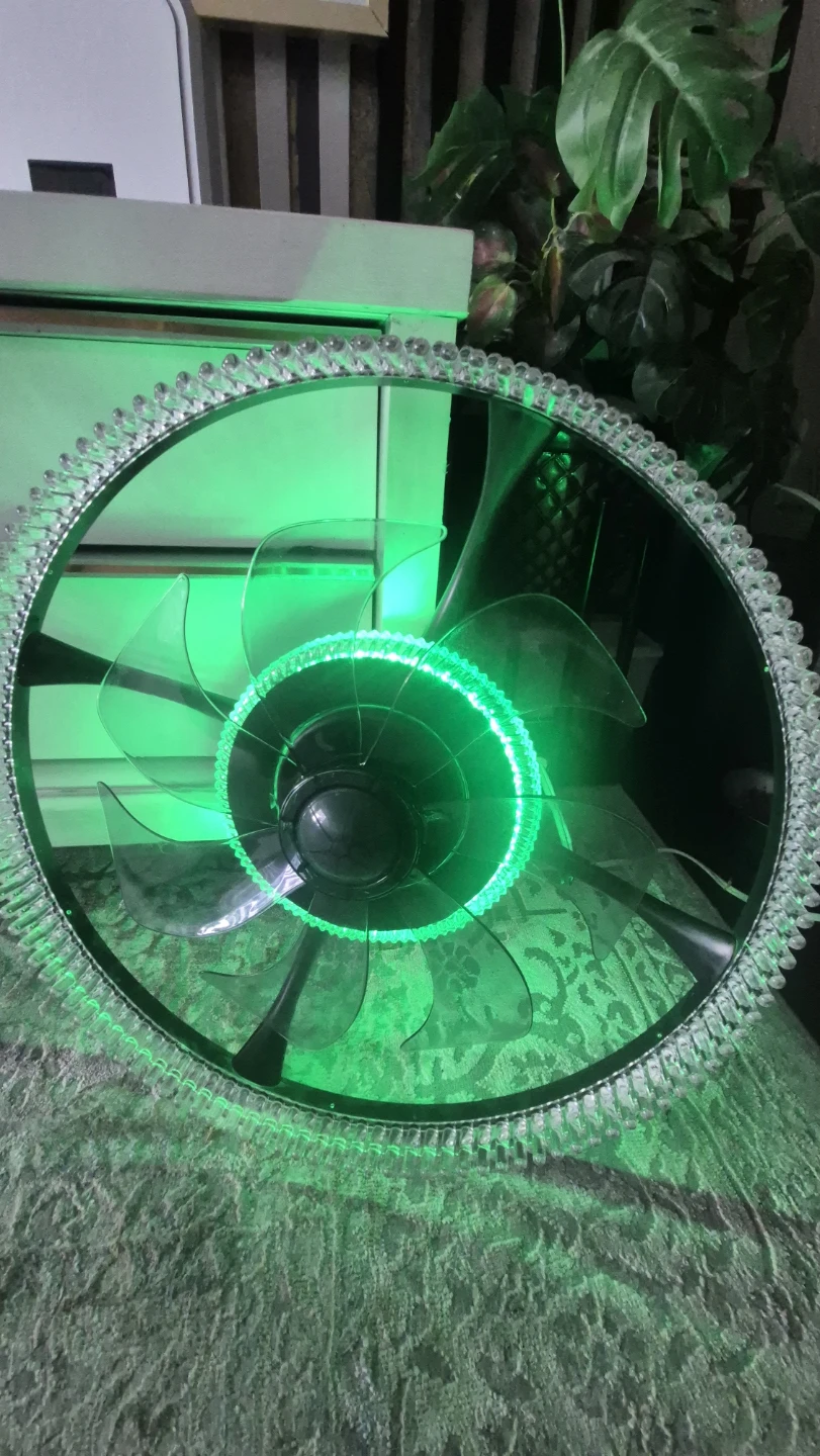 LED Ring Light Fan - photo 4