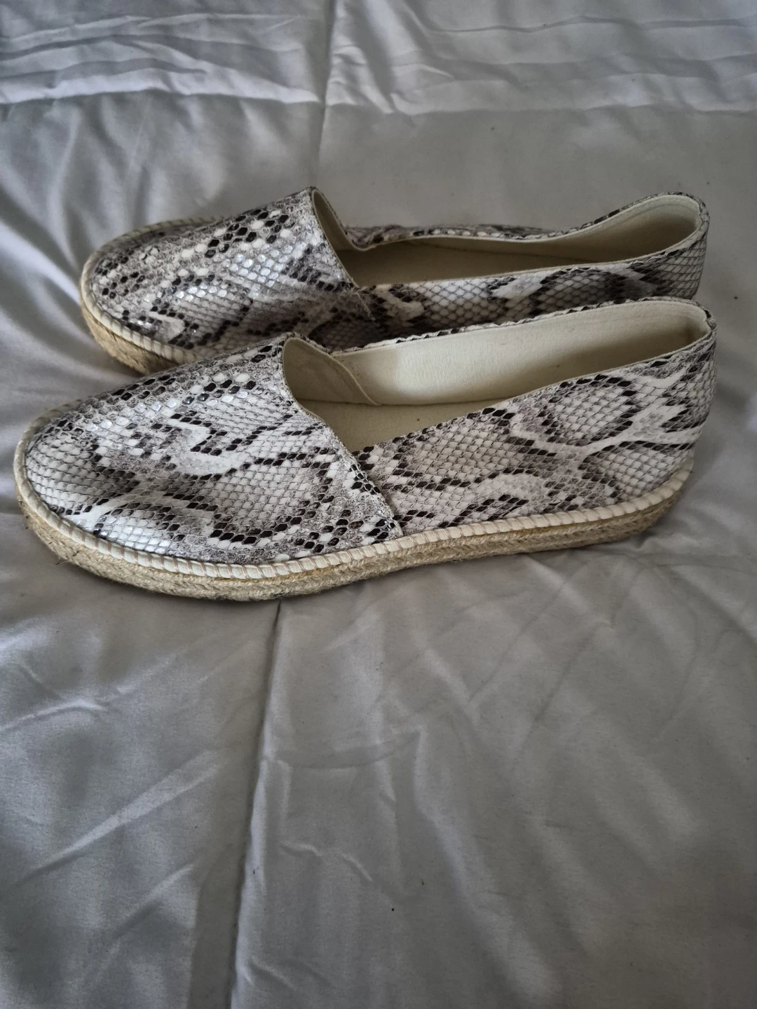 JustFab Snakeskin Print Espadrilles - photo 3