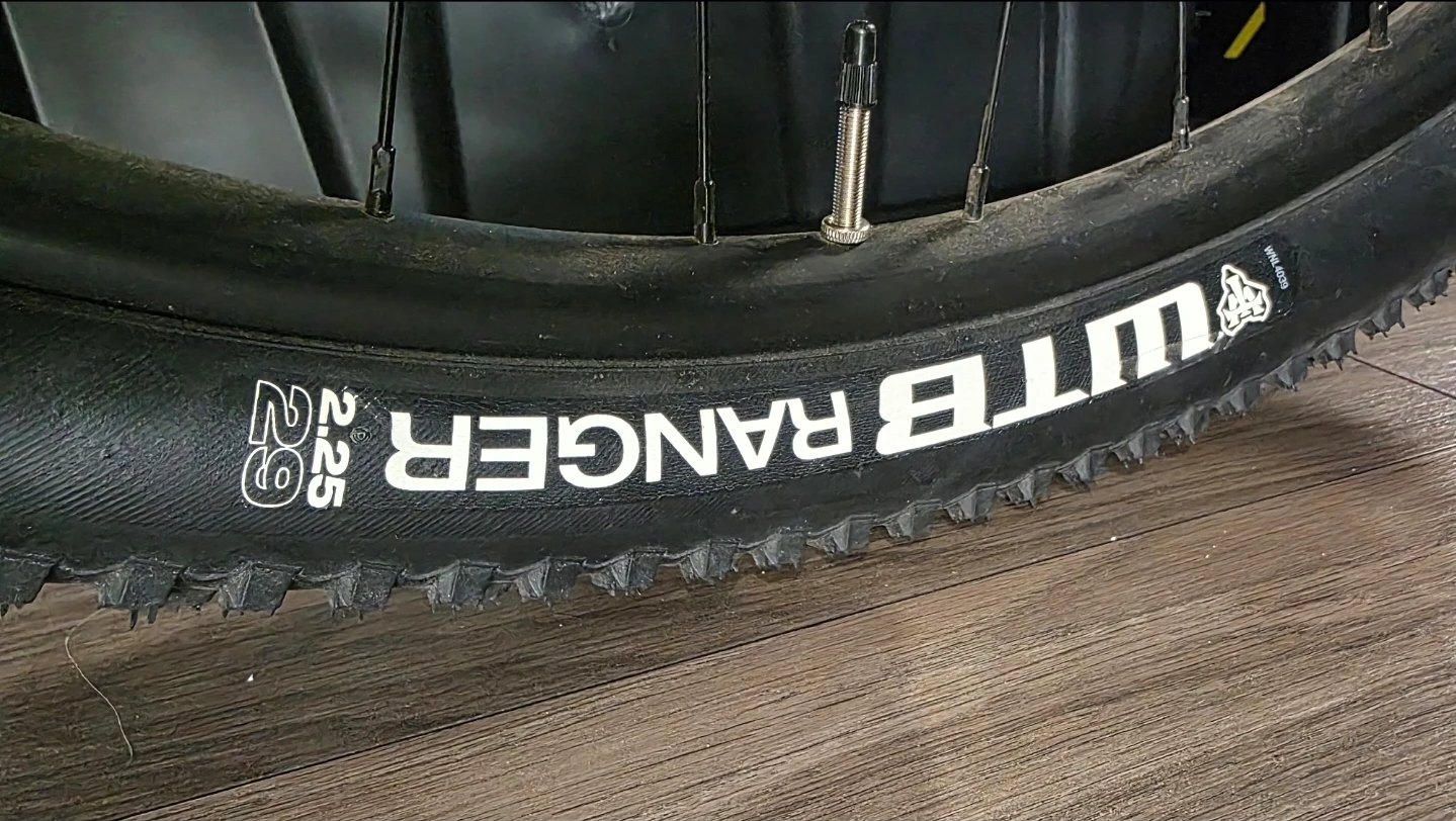 Rocky Mountain Mountain Bike 29 inch wheels - photo 2
