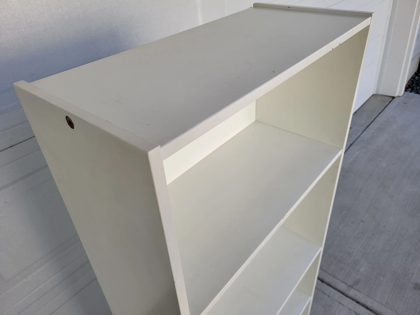 Very Nice White 4-Shelf Bookcase / Bookshelf / Shelving Unit. - photo 4