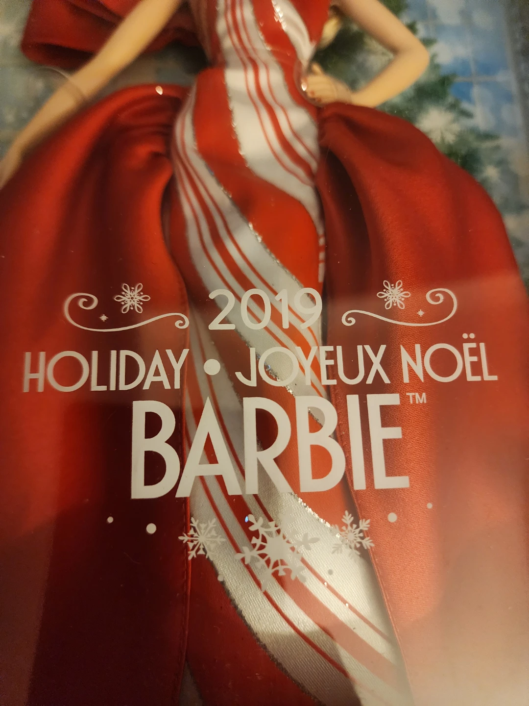 Set of 3 Holiday Barbie Dolls (2019, 2021, 2022) - photo 3