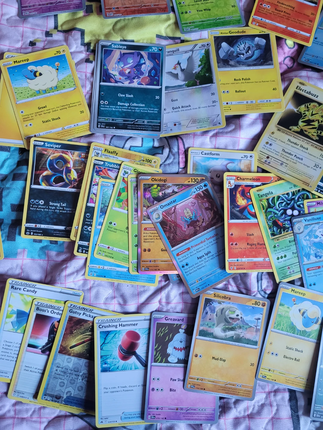 100+ pokemon cards - photo 4