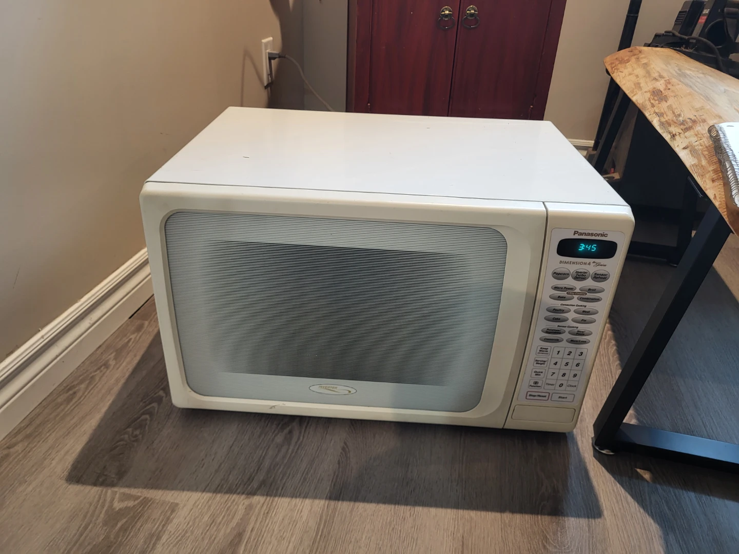 Panasonic Microwave Convection Oven with Manual & Cookbook