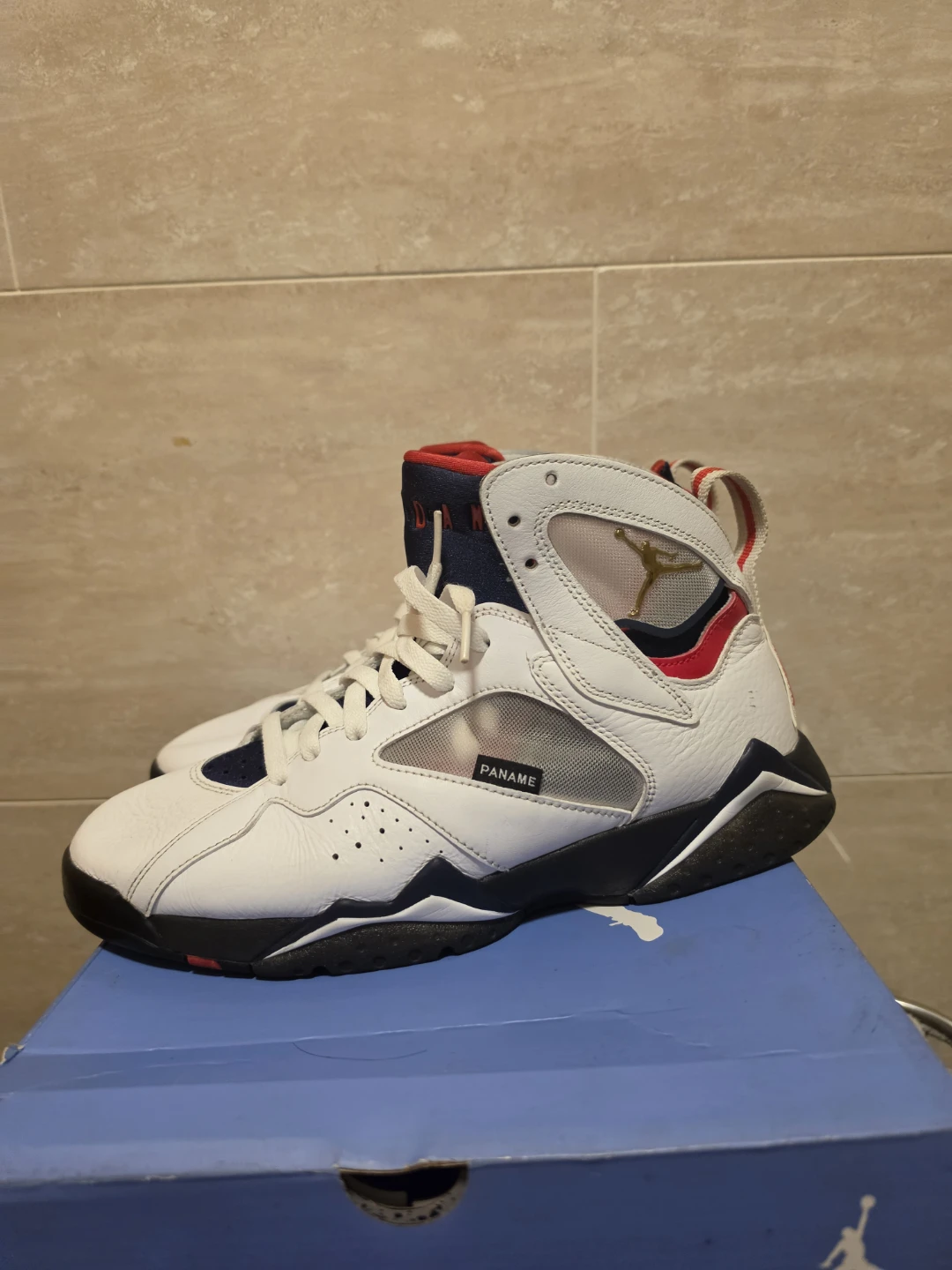 Air Jordan 6 Retro Size 9 - photo 2