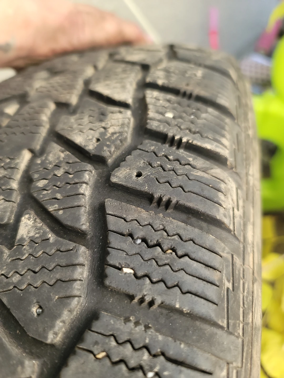 2 Hercules Avalanche Tire 235/70R16 - photo 2